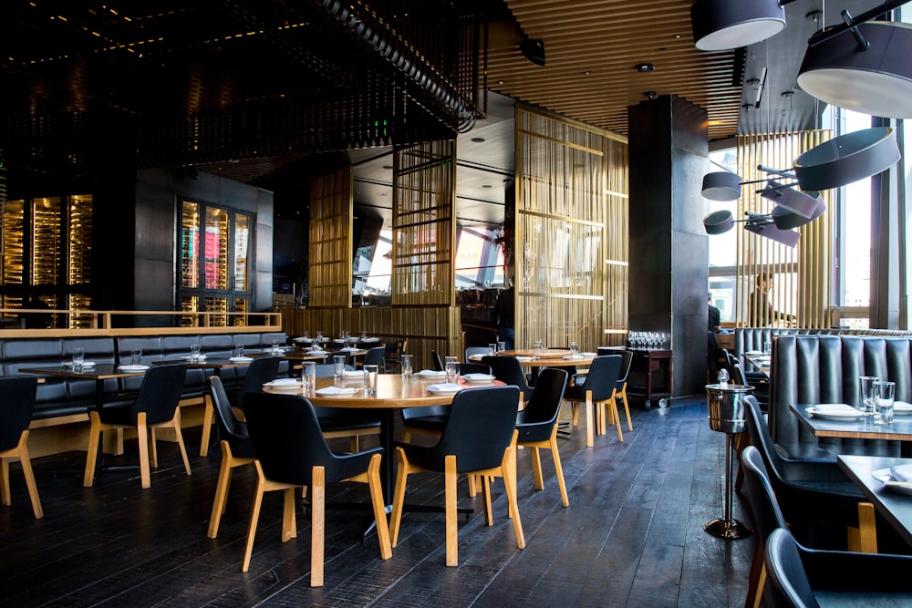 Where to Invite a Thai Girl for Dinner